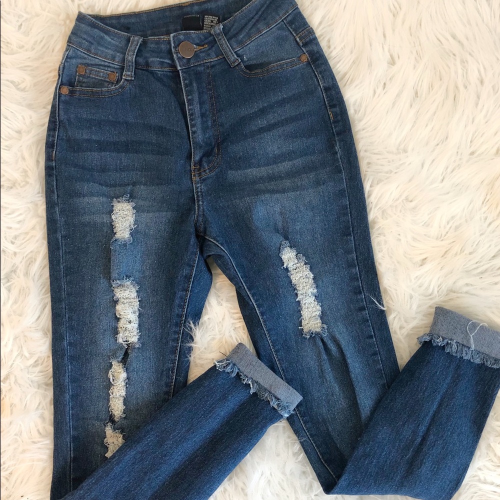 Stretchy High Rise Jeans ( Size 1/2)